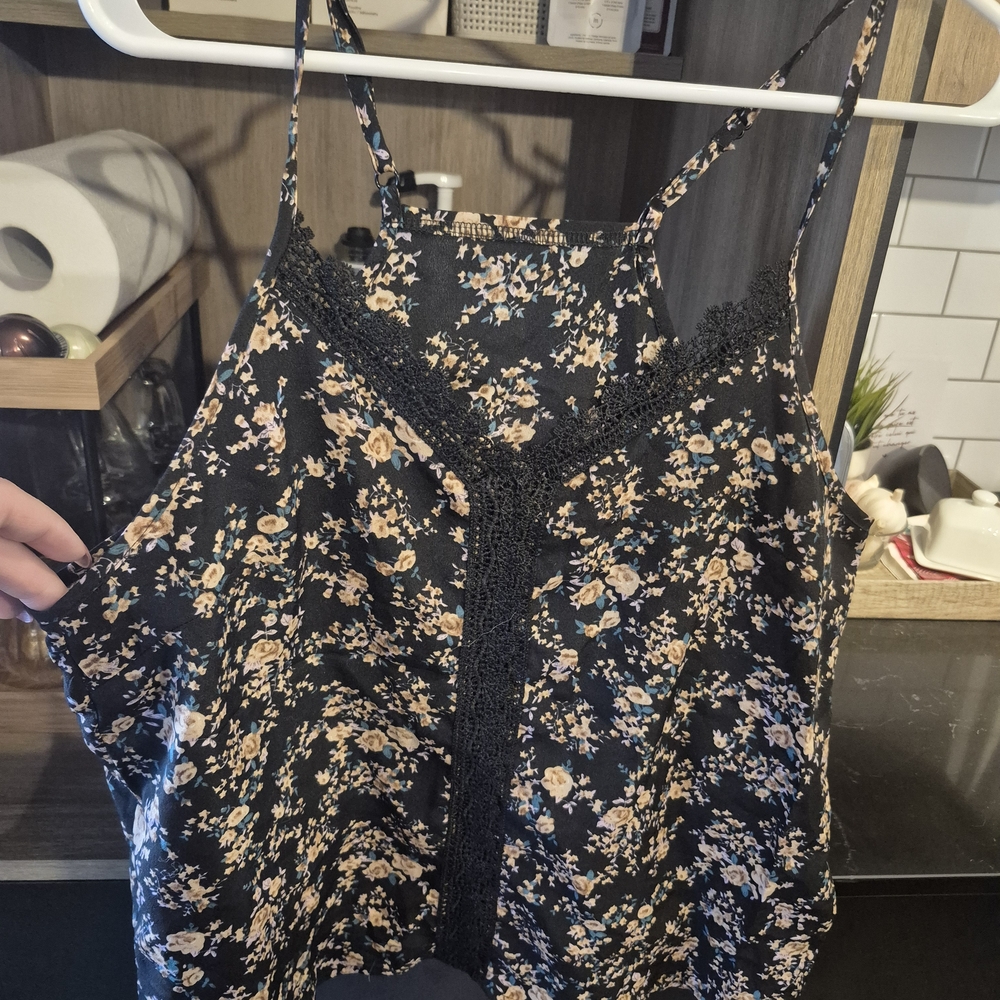 SHEIN Black Floral Lace-Trim Cami with Beige & Blue Flowers